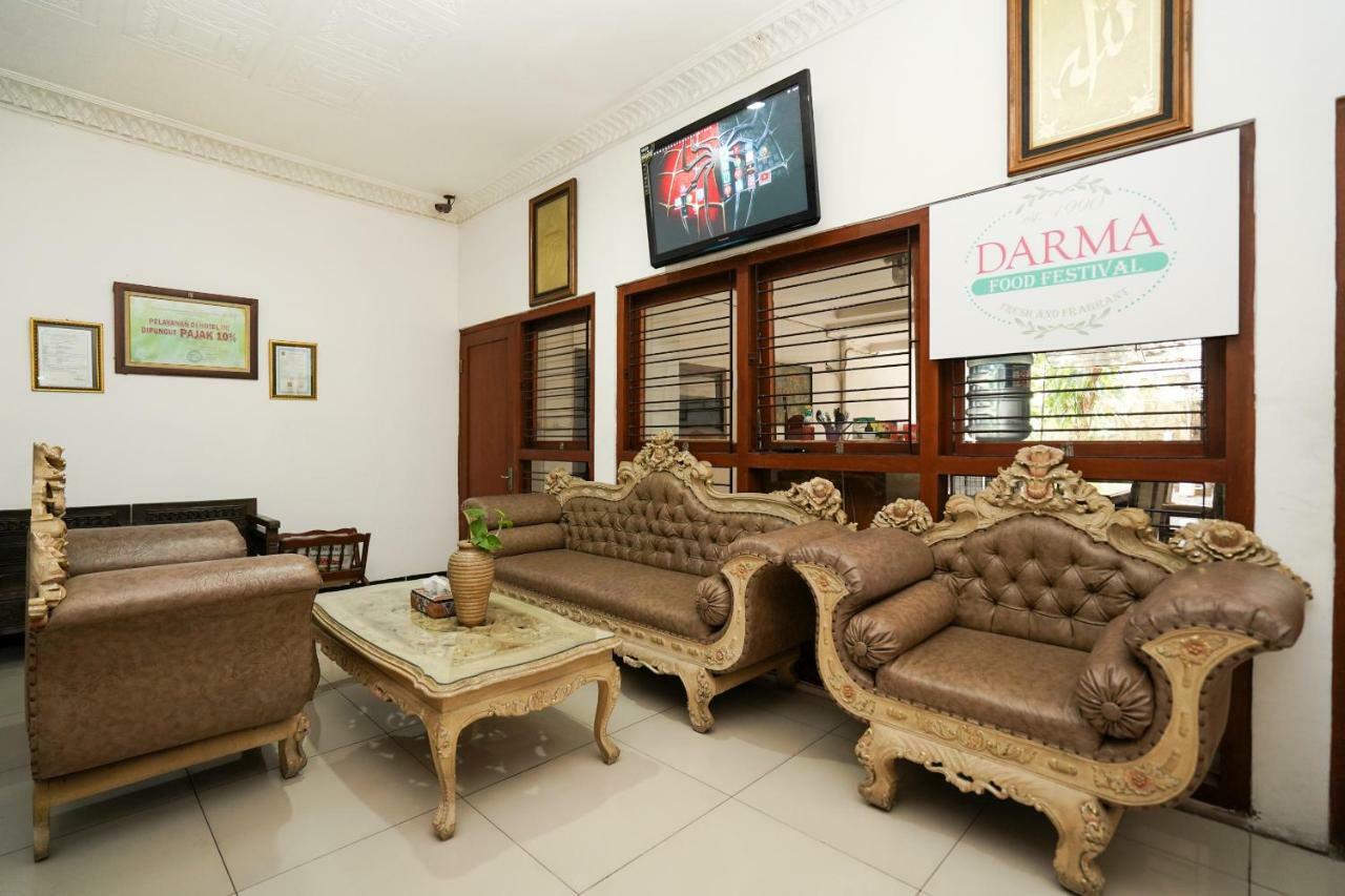 Oyo 969 Penginapan Darma I Surabaya Ngoại thất bức ảnh
