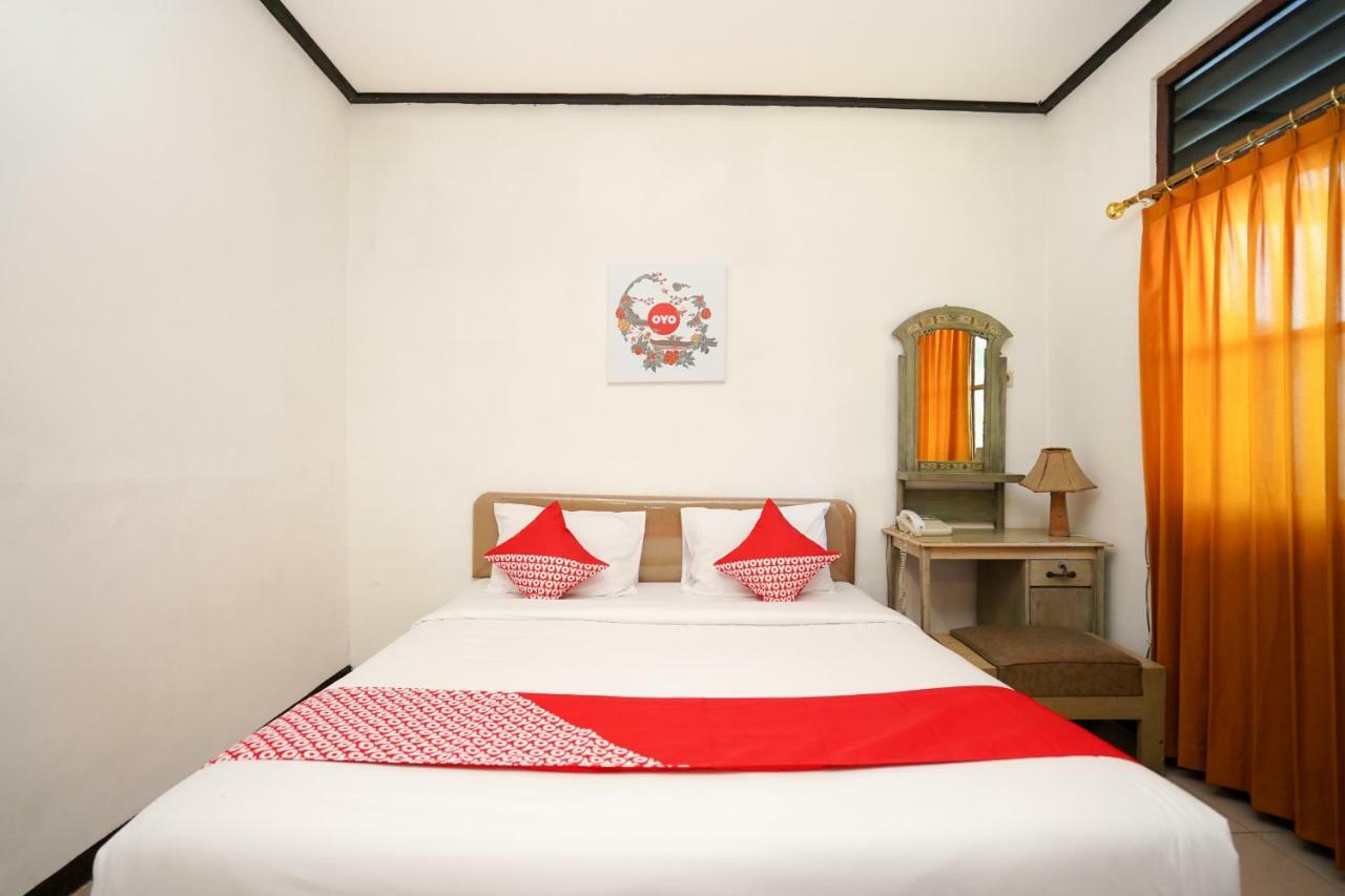 Oyo 969 Penginapan Darma I Surabaya Ngoại thất bức ảnh